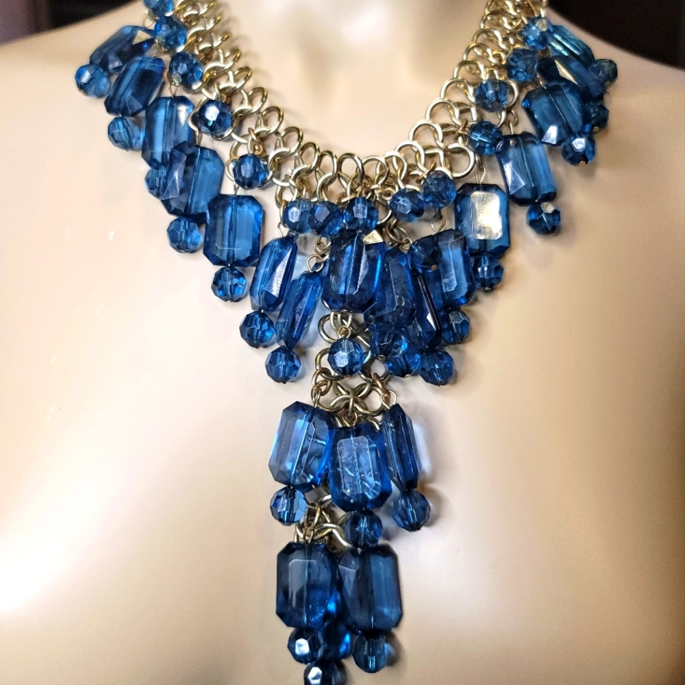 Gorgeous Cerulean Blue Aurora Borealis small beads and Murano Glass Gemstone